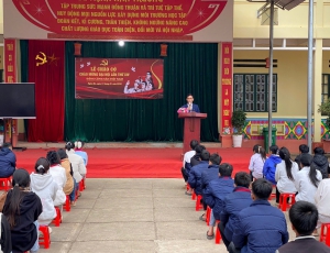 TRƯỜNG PTDTBT THCS TÂN TIẾN TỔ CHỨC LỄ CHÀO CỜ – SINH HOẠT DƯỚI CỜ CHÀO MỪNG ĐẠI HỘI ĐẠI BIỂU TOÀN QUỐC LẦN THỨ XIV CỦA ĐẢNG